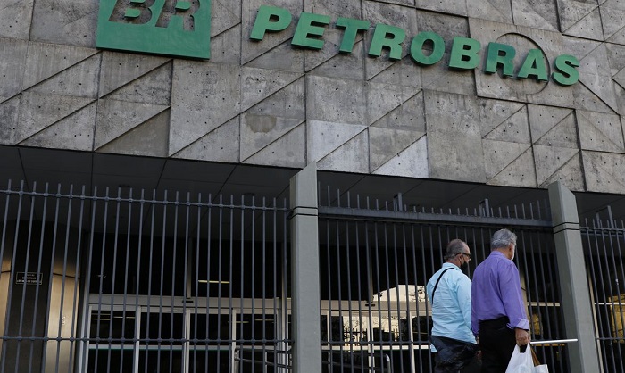 Leia mais sobre o artigo PETROBRAS faz ajustes em preços do diesel para distribuidoras