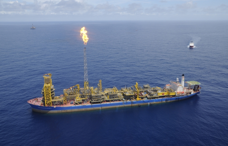 Leia mais sobre o artigo Setores de petróleo e minério puxam queda da produção industrial capixaba