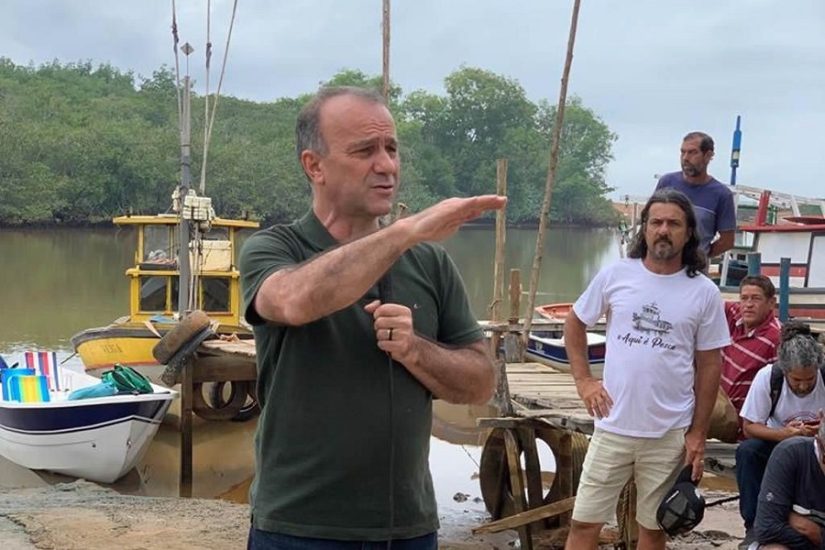 Leia mais sobre o artigo ‘Está fora de cogitação aceitar menos de R$ 100 bilhões’, afirma Helder Salomão