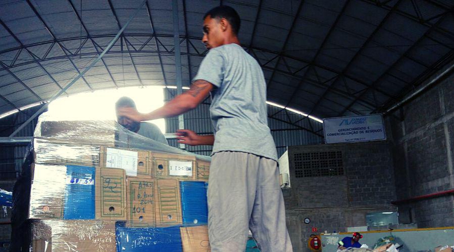 Leia mais sobre o artigo Prefeitura de Vila Velha descarta documentos tidos como “sem valor”