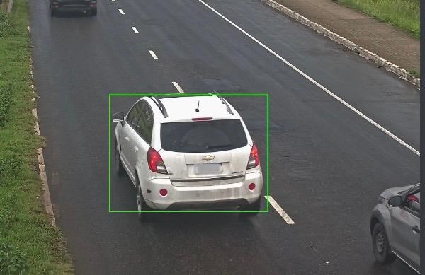 Leia mais sobre o artigo Cerco Inteligente identifica veículo de traficante em Piúma