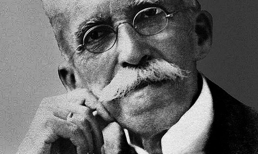 Leia mais sobre o artigo Hoje é Dia: Rui Barbosa, Zico e Jards Macalé são destaques da semana