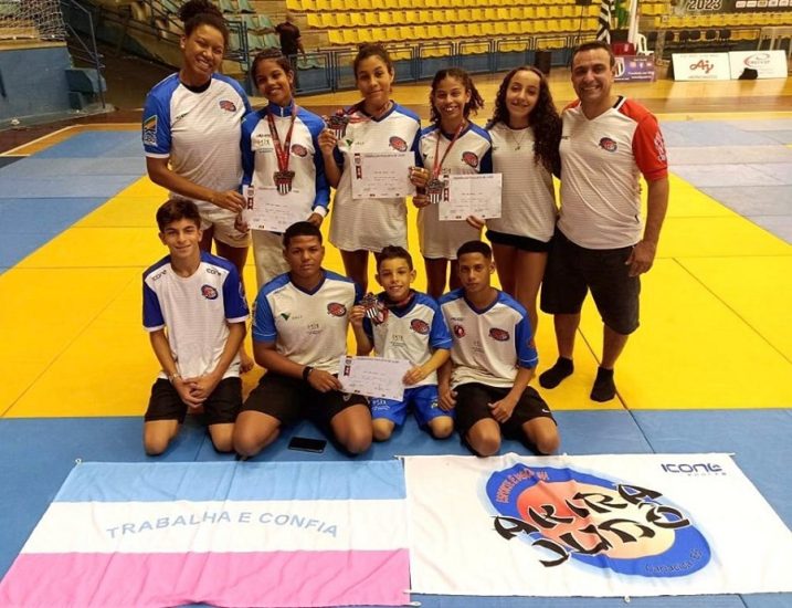 Leia mais sobre o artigo Judocas capixabas ganham medalhas de ouro e prata na Copa São Paulo