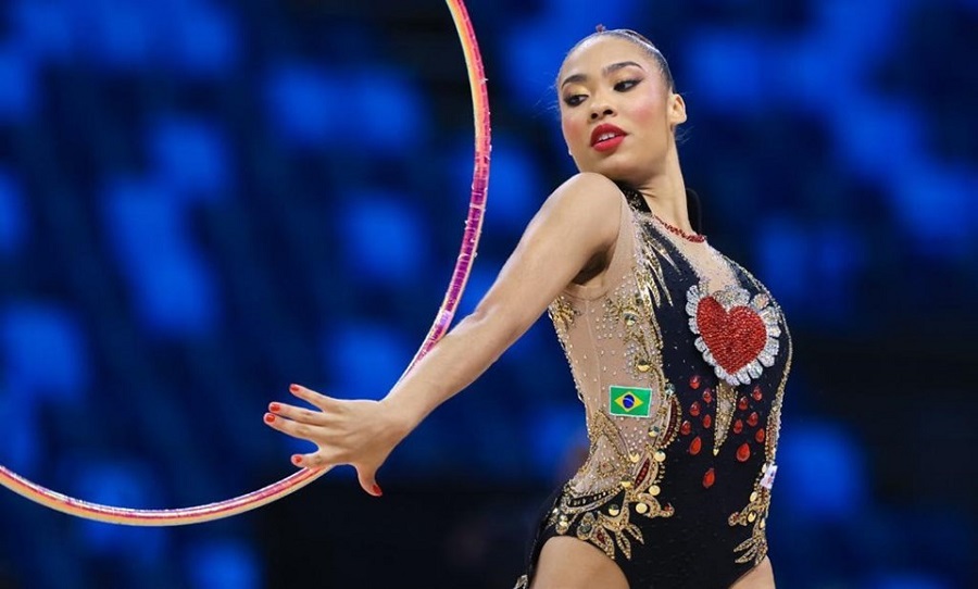 Leia mais sobre o artigo Capixaba Geovanna Santos disputa Pan-Americano de Ginástica Rítmica