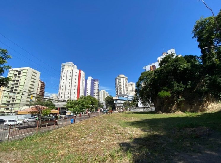 Leia mais sobre o artigo SEGER anuncia a venda de seis terrenos públicos