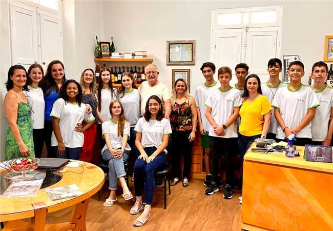 Leia mais sobre o artigo Educação de qualidade: 15 alfredenses comemoram aprovação no Instituto Federal do Espírito Santo