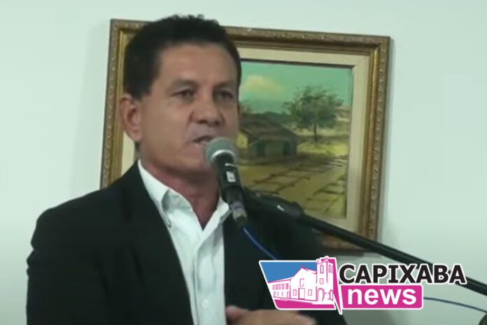 Leia mais sobre o artigo Marataízes: vereador mostra indignação e cobra soluções para a falta d’água que assola a região de Boa Vista