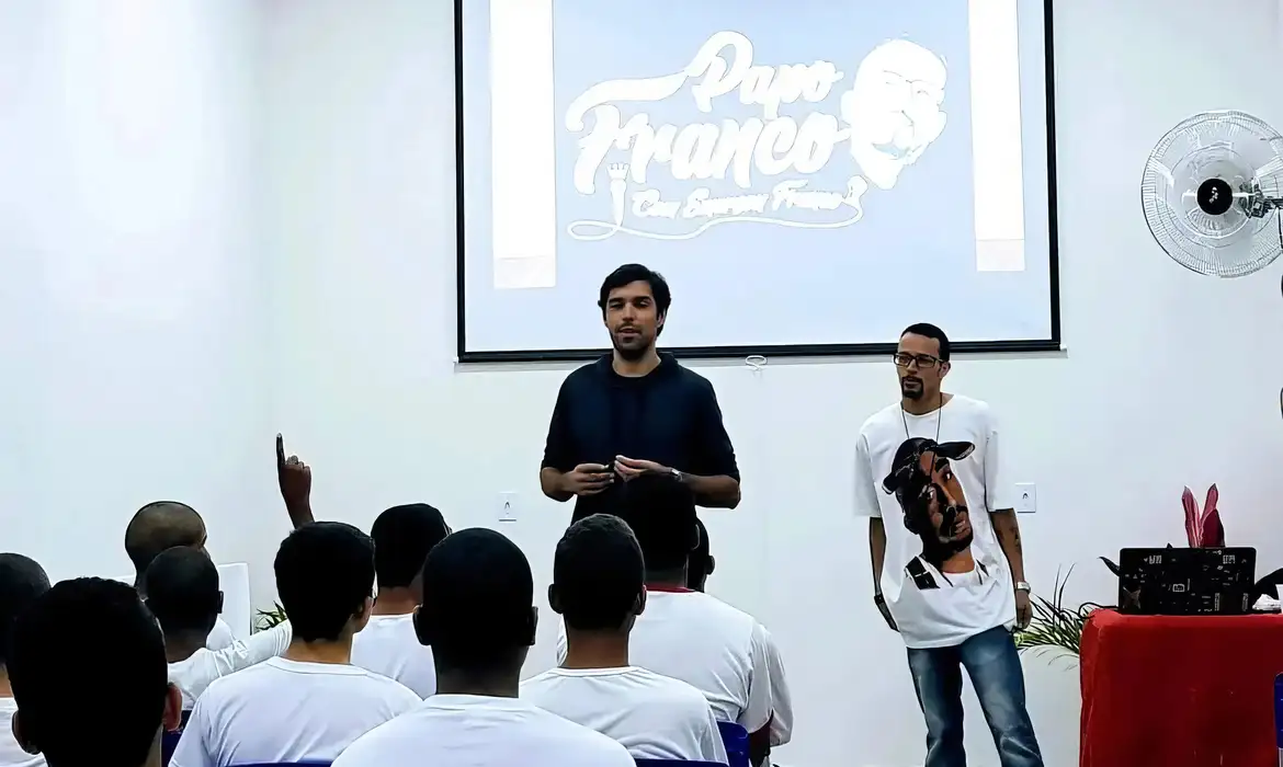 Leia mais sobre o artigo CNJ aponta dificuldade de acesso de adolescentes internos a documentos