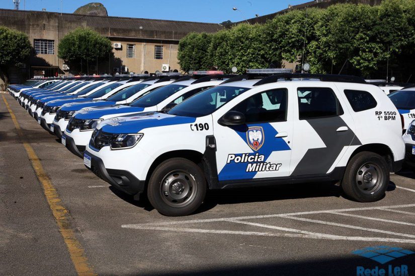 Leia mais sobre o artigo Governo do Estado entrega 214 novas viaturas para Polícia Militar