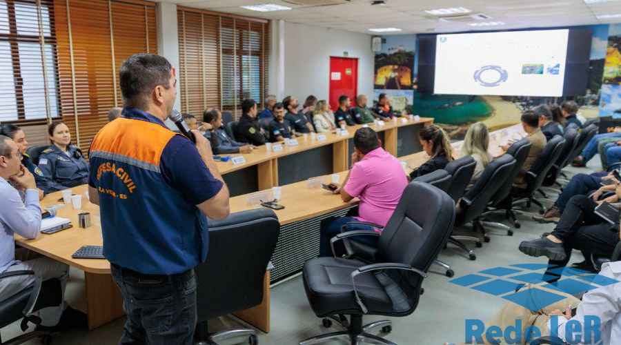 Leia mais sobre o artigo Vila Velha discute ações preventivas para período chuvoso