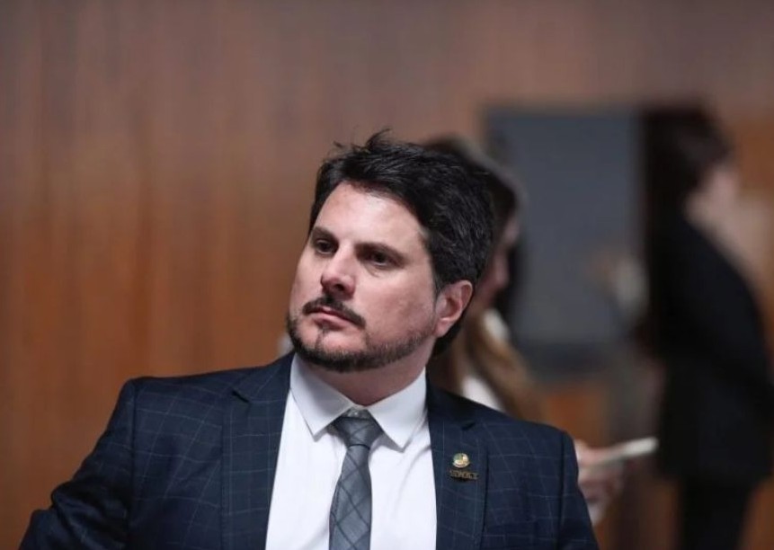 Leia mais sobre o artigo Marcos do Val: Mais um de tornozeleira