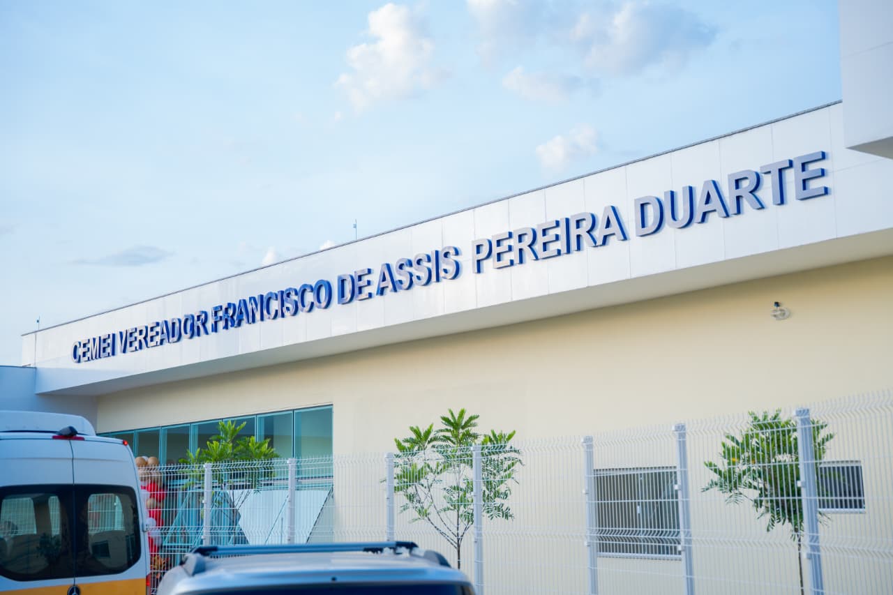 Leia mais sobre o artigo Prefeitura de Guarapari inaugura novo CEMEI em Fátima Cidade Jardim, ampliando a oferta de vagas na Educação Infantil