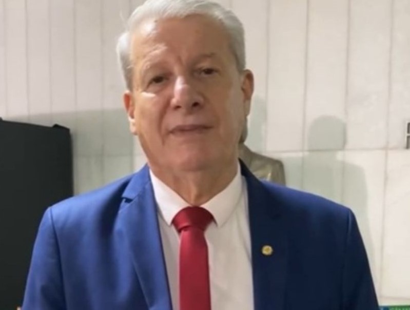 Leia mais sobre o artigo Após décadas de vida pública, deputado Paulo Folletto anuncia que não será candidato em 2026