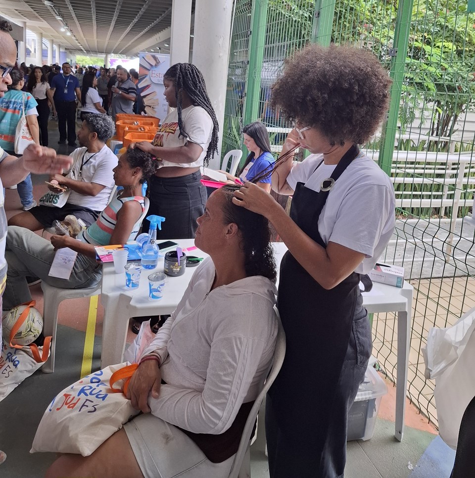 Leia mais sobre o artigo SEDH participa do Mutirão PopRuaJud em Vitória