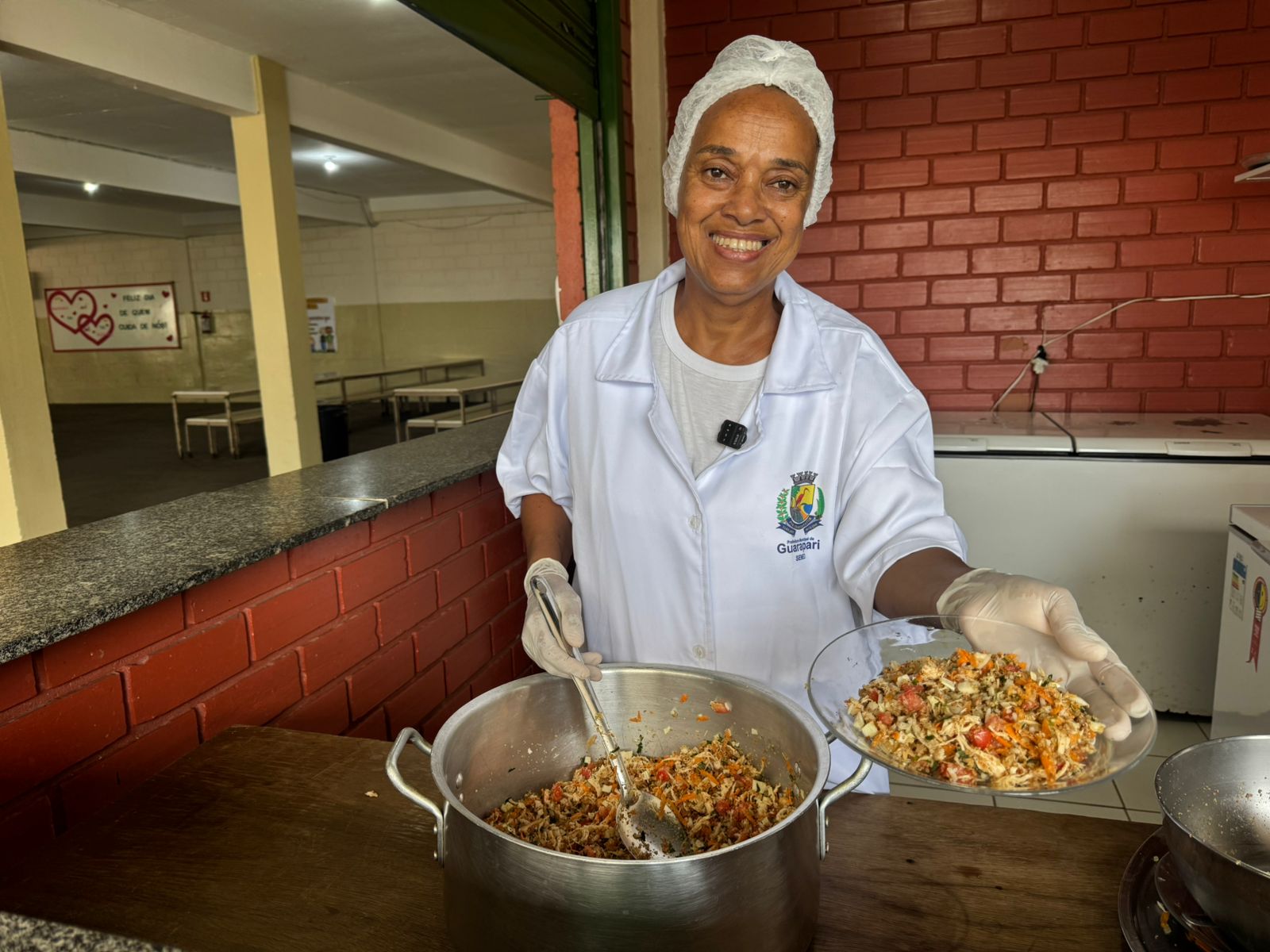 Leia mais sobre o artigo Merendeira de Guarapari é finalista de concurso nacional com receita saudável