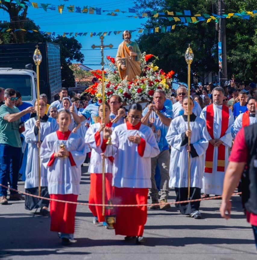 Festa de São Pedro reúne milhares de pessoas e reforça tradição, esporte e cultura em Guarapari