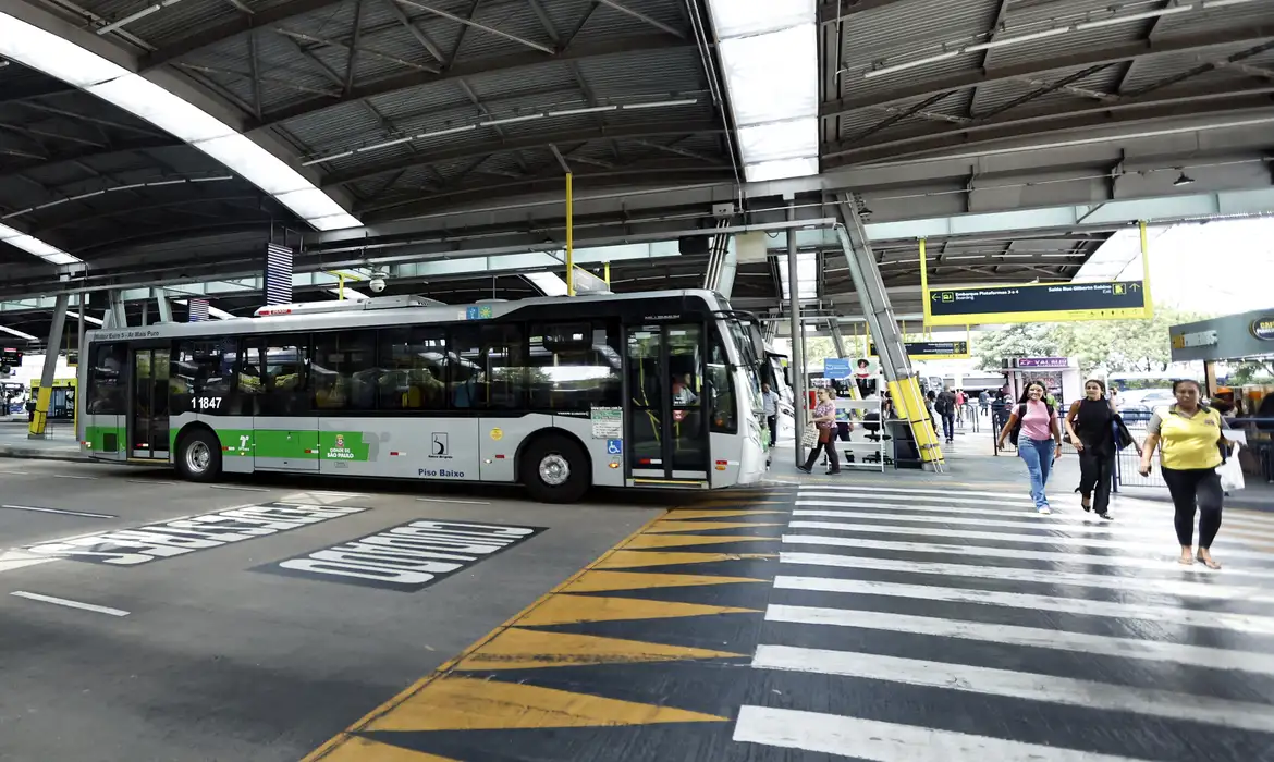 Leia mais sobre o artigo Operação combate infiltração do PCC no transporte público em São Paulo